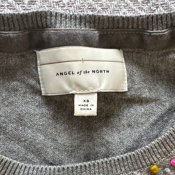 Anthropologie light gray sweater - Picture 4 of 5